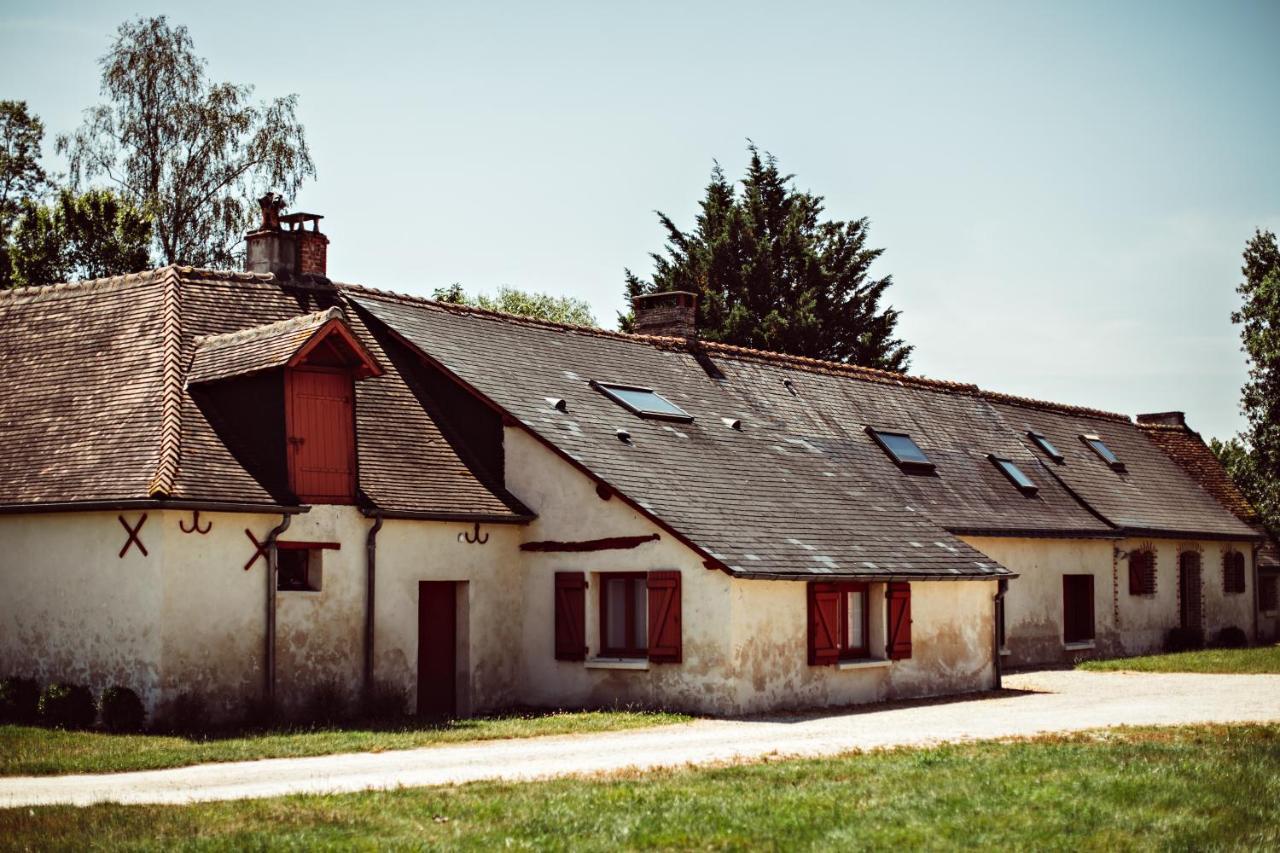 Domaine De La Trigaliere Villa Ambillou Екстериор снимка