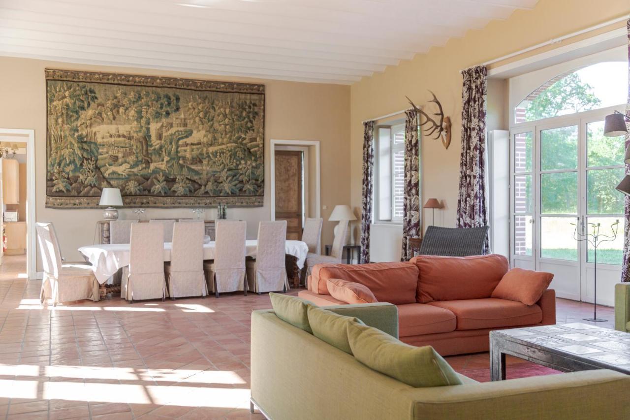 Domaine De La Trigaliere Villa Ambillou Екстериор снимка