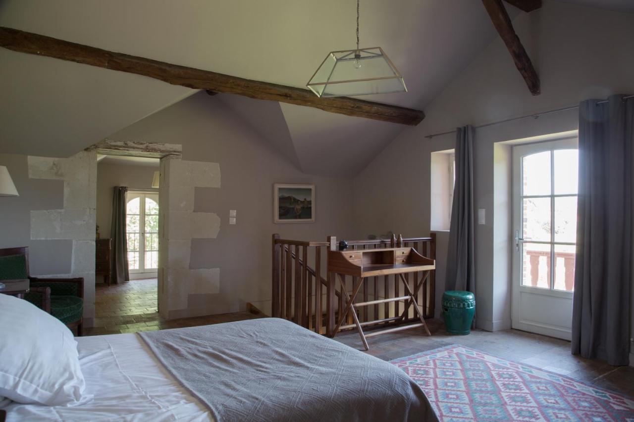 Domaine De La Trigaliere Villa Ambillou Екстериор снимка